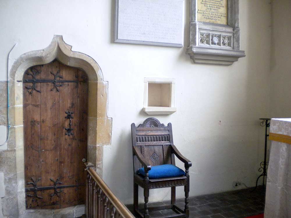 Elsing_Church_vestry_door