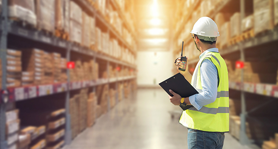 Man_in_logistics_warehouse