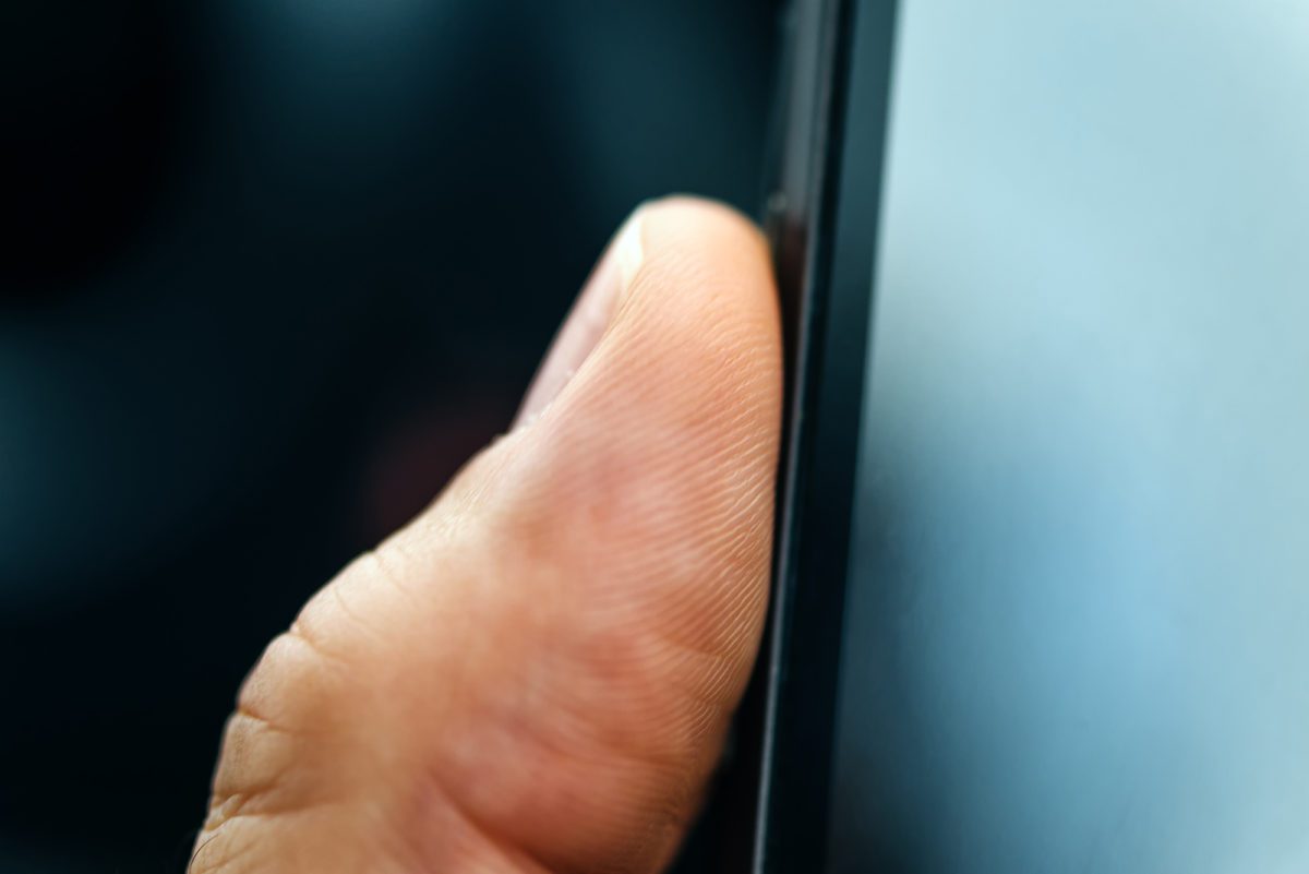 Finger on scanner